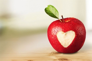 What Happens When You Eat an Apple Every Day for a Month